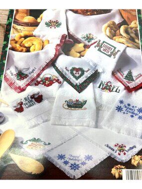 Leisure Arts Christmas Towels & Bread Cloths Leaflet 2944